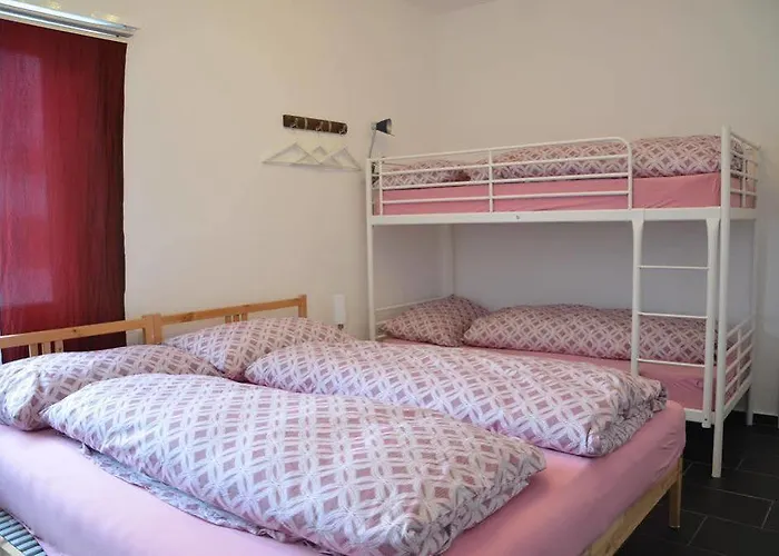 Steinbock 洛伊克巴德